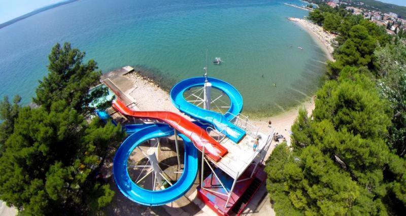 Apartments Flora Цриквениця Екстер'єр фото